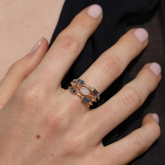 Awe Inspired Oracle Stacking Ring Set, Size 6 - Picture 2 of 9